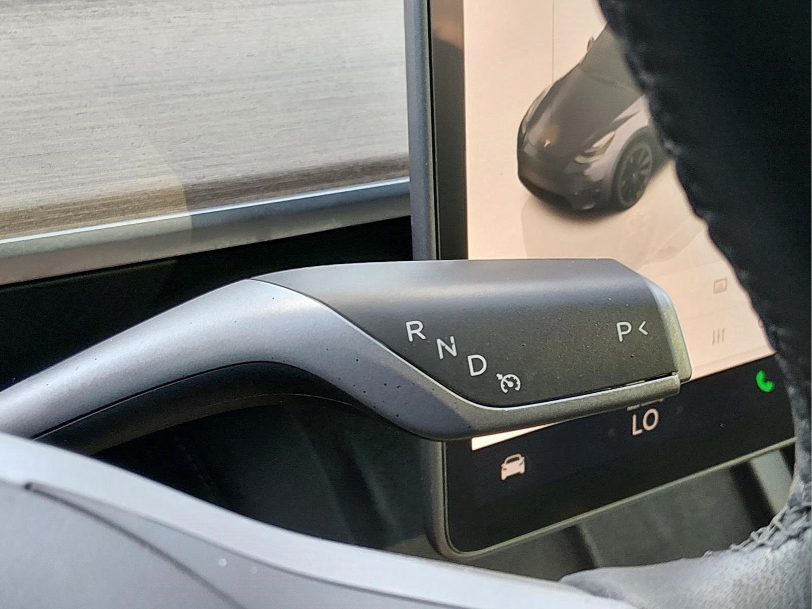 Used 2022 Midnight Silver Metallic Tesla Long Range image 27
