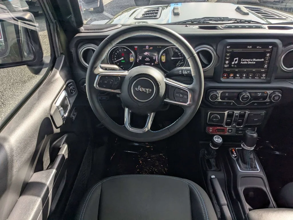 Used 2023 Green Jeep Rubicon 4xe image 12
