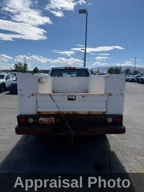 Used 2018 Summit White Chevrolet Work Truck image 7