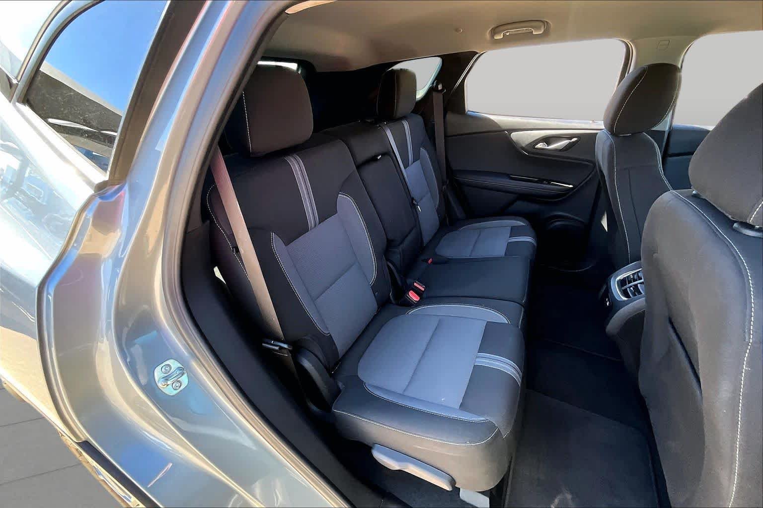 Used 2025 Sterling Gray Metallic Chevrolet LT image 18