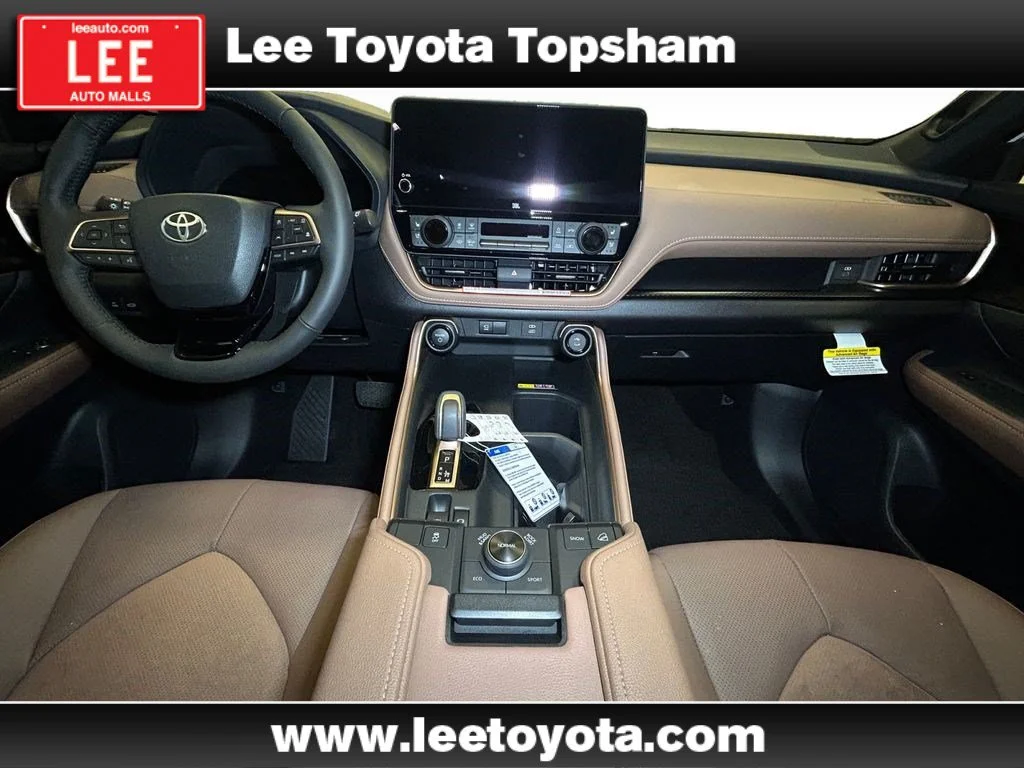 New 2026 Wind Chill Prl Toyota Hybrid MAX Platinum image 10