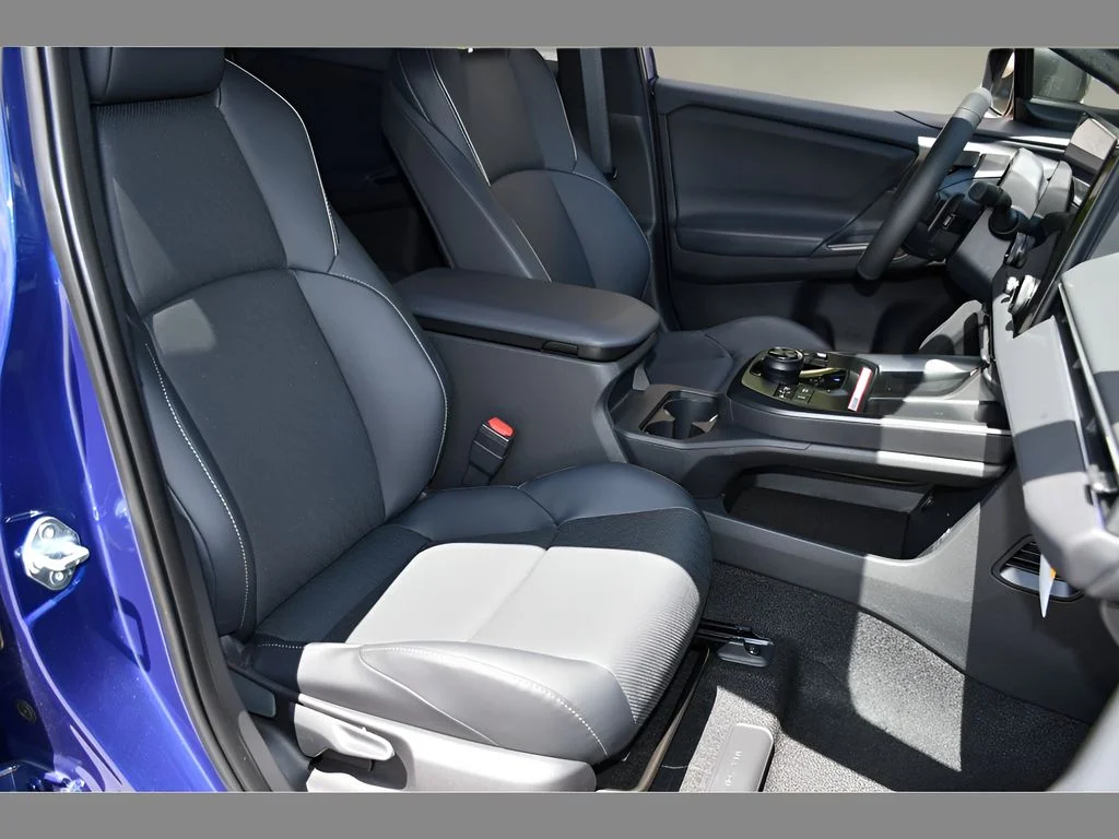 New 2026 SAPPHIRE BLUE PEARL Subaru Premium image 28