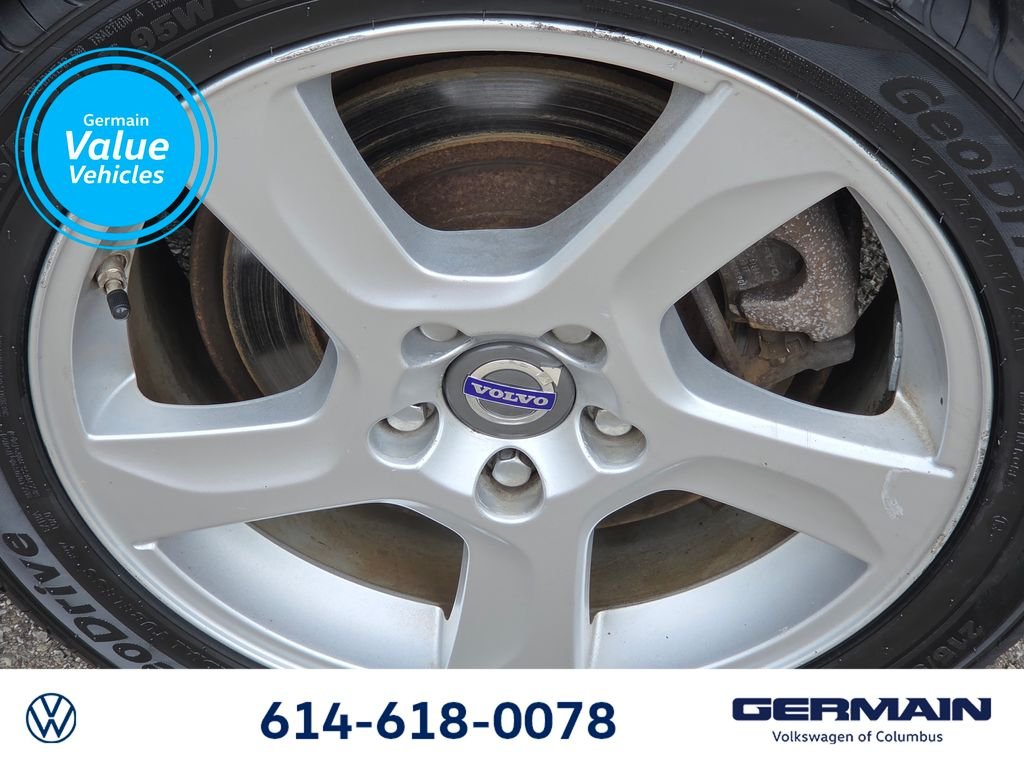 Used 2012  Volvo T5 image 10