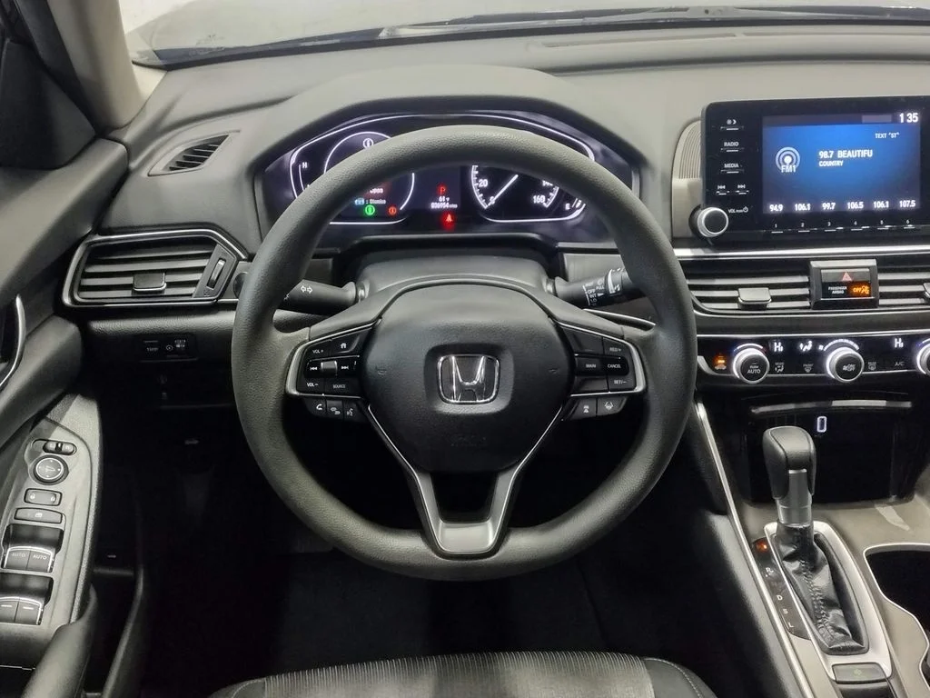 Used 2020 Black Honda LX image 29