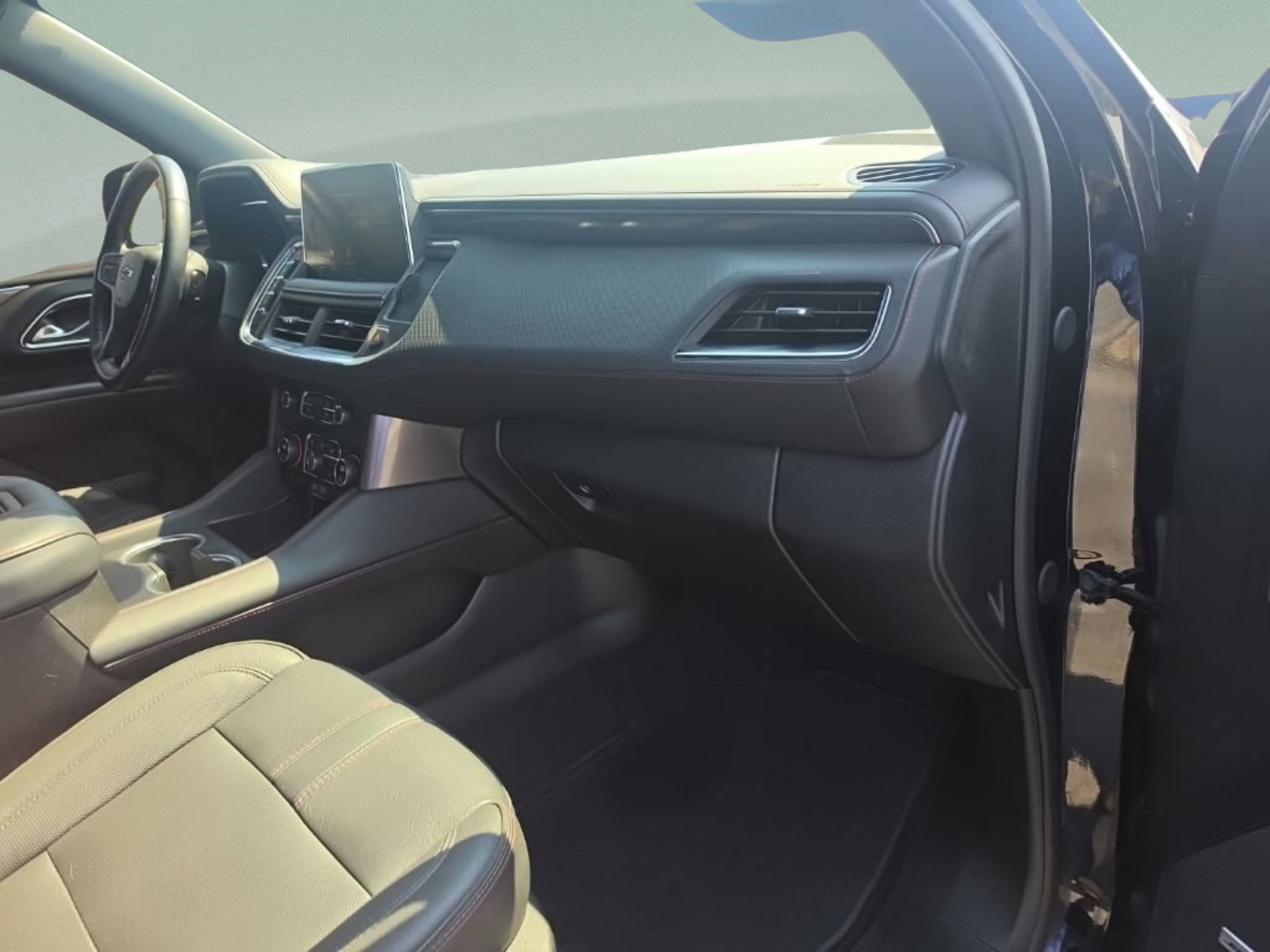Used 2024 Black Chevrolet RST image 28