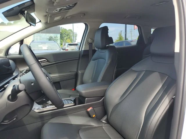 2026 Kia Sportage EX - Photo 18