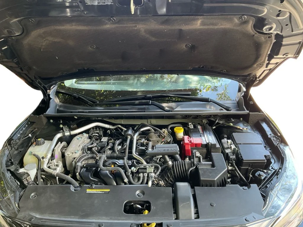 Used 2025 Black Nissan SR image 14