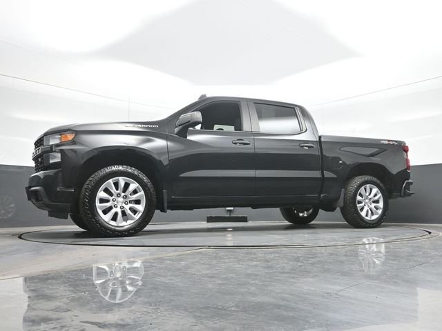 Used 2021 Black Chevrolet Custom image 21