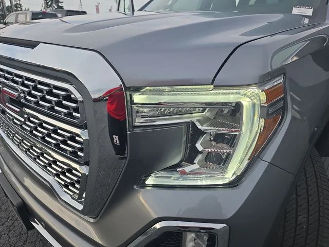 Used 2021 Gray GMC Denali image 32
