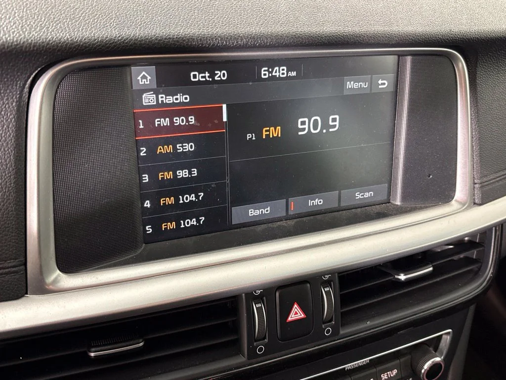 Used 2019 Blue Kia LX image 36