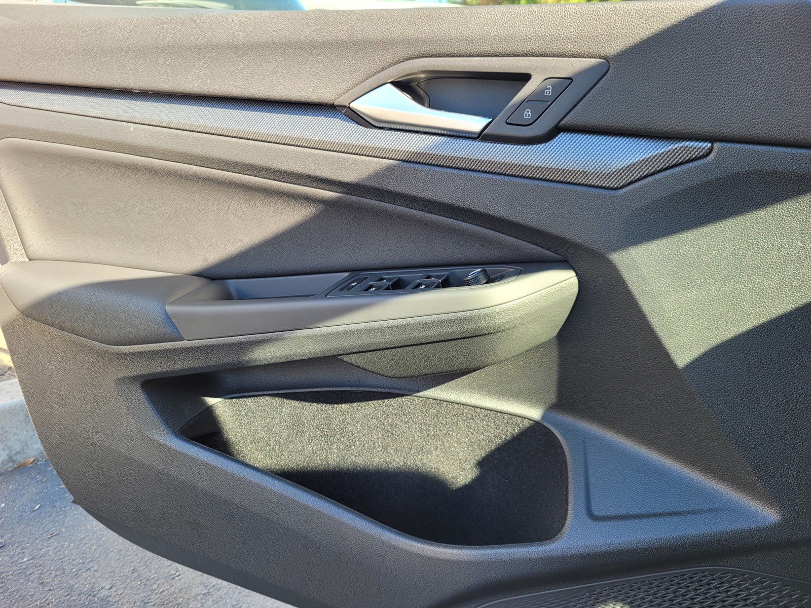New 2026 Gray Volkswagen 2.0T SE image 7