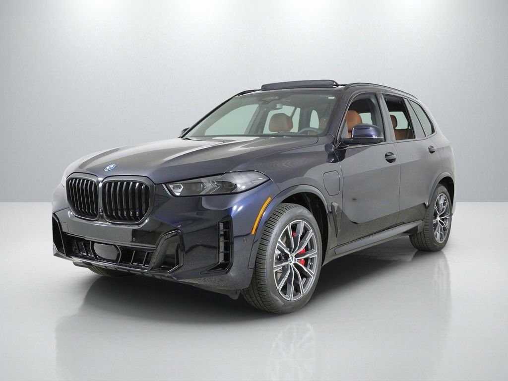 2026 BMW X5 xDrive50e's photo