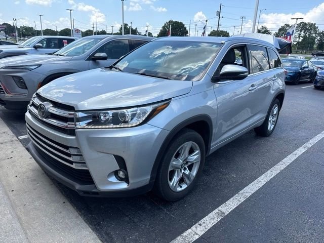 Used 2019 Silver Toyota Limited image 1