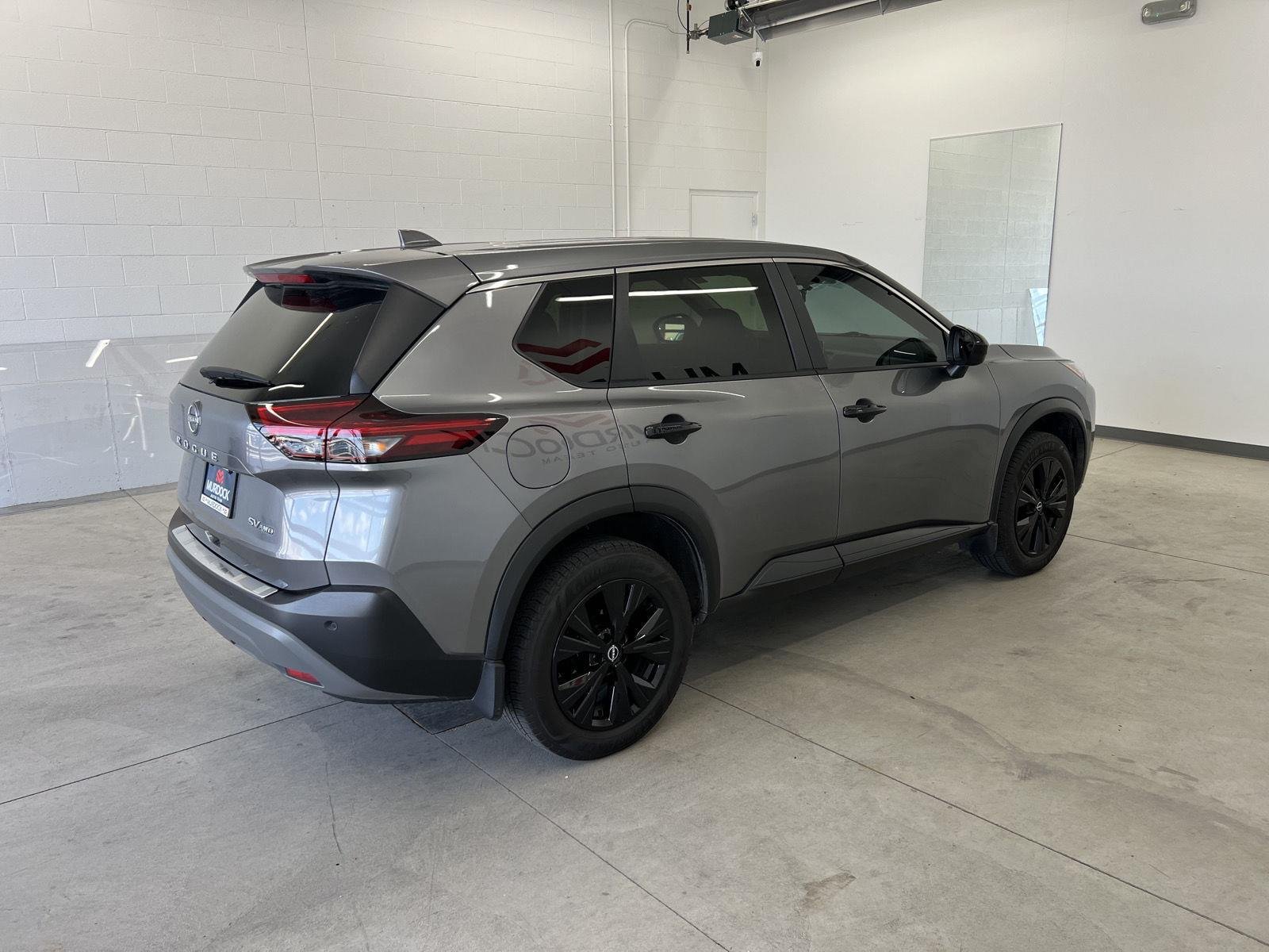 Used 2023 Gun Metallic Nissan SV image 4