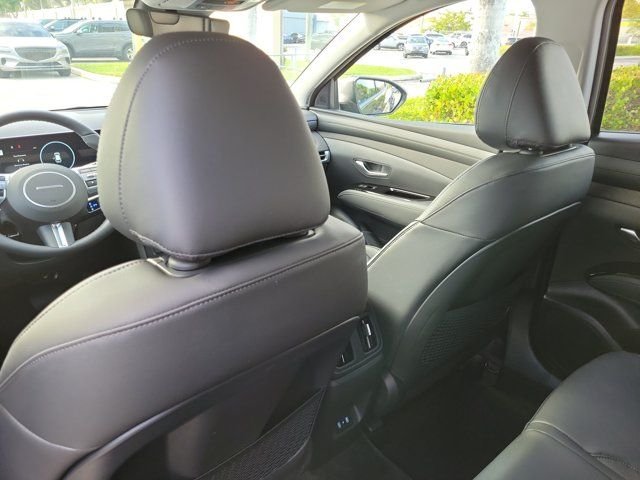 2026 Hyundai Tucson Limited - Photo 12
