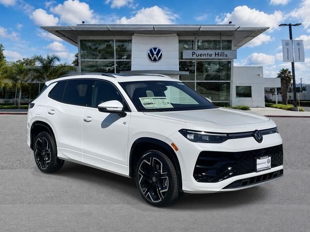 2026 Volkswagen Tiguan 2.0T SEL R-Line Turbo