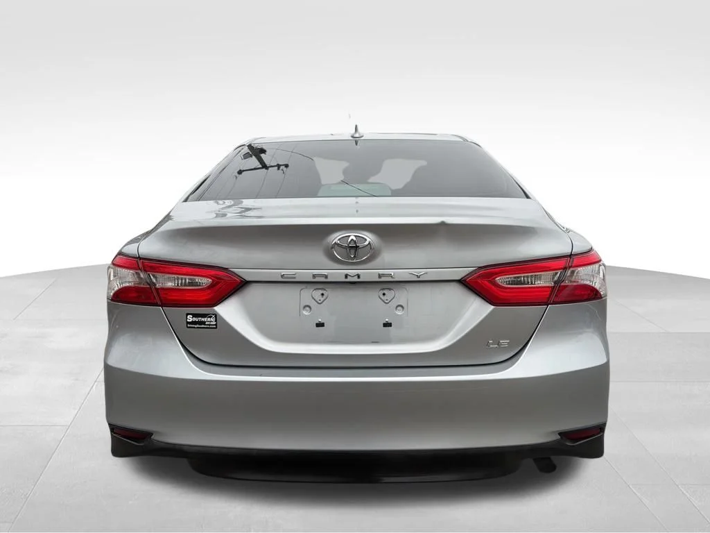 Used 2019 Silver Toyota LE image 4