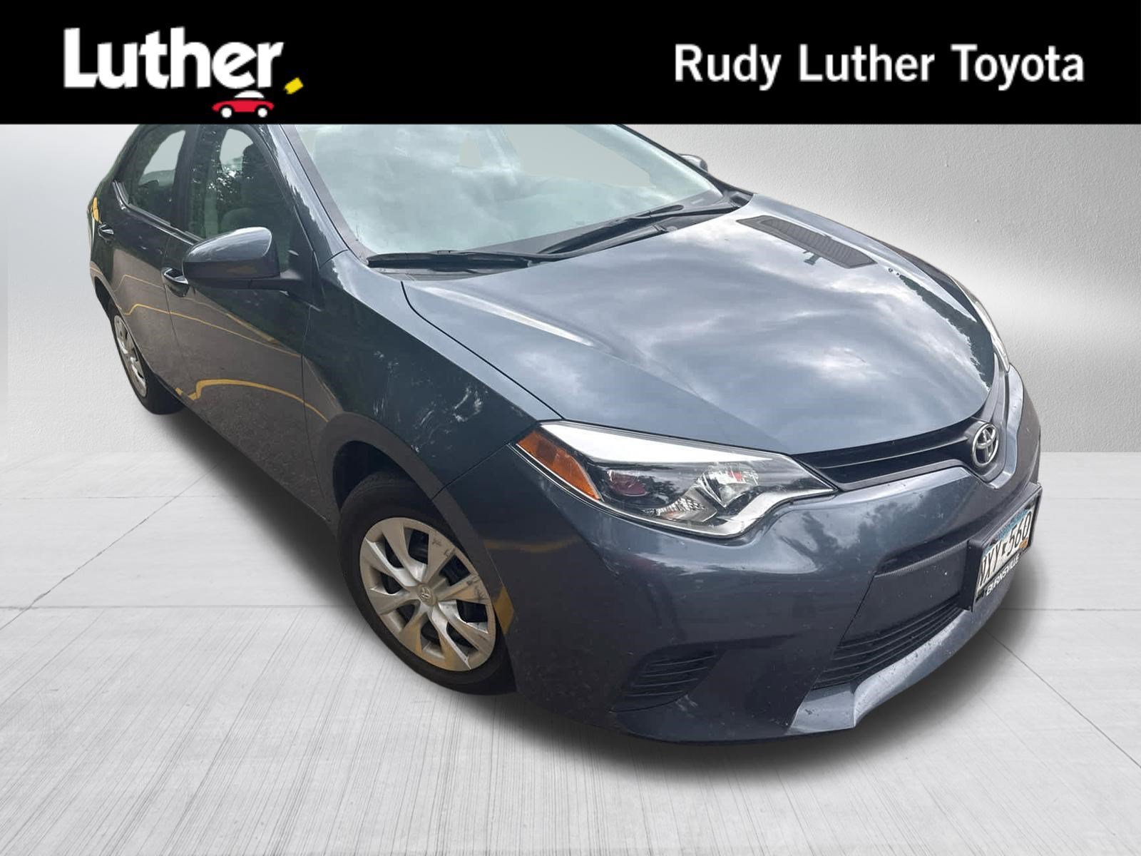 Certified Used 2016 Slate Metallic Toyota L image 1