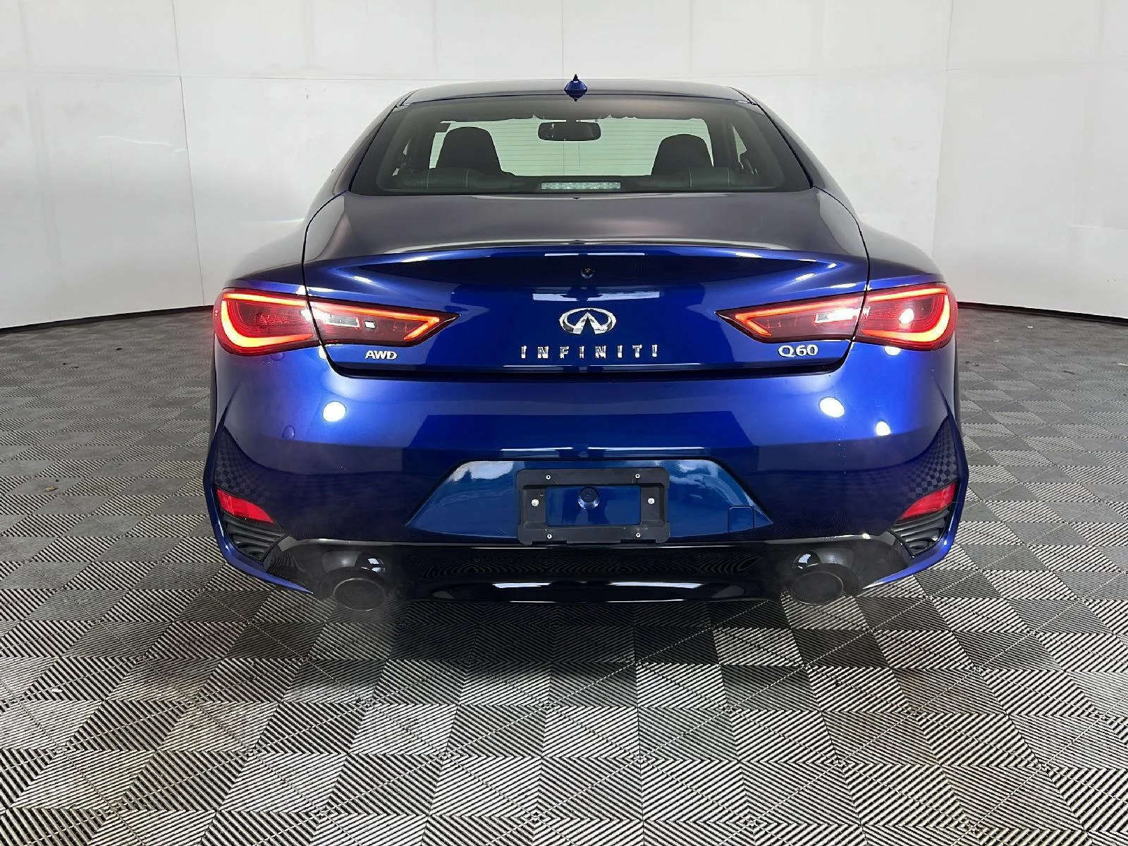 Used 2017 Iridium Blue INFINITI 3.0t Premium image 15