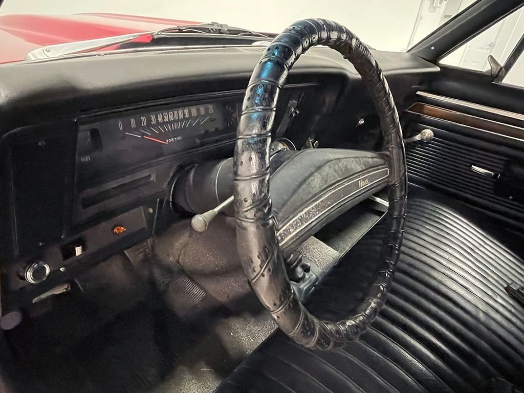 Used 1972 Red Chevrolet  image 71