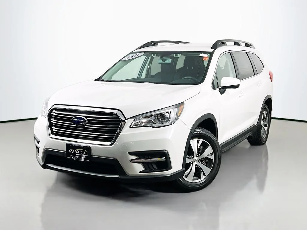 Used 2021 White Subaru Premium image 3