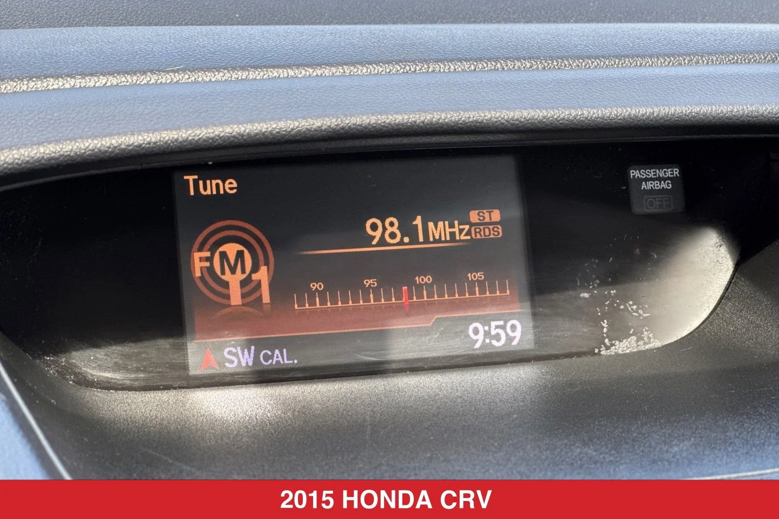 Used 2015 Modern Steel Metallic Honda LX image 19