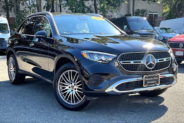 2026 Mercedes-Benz GLC