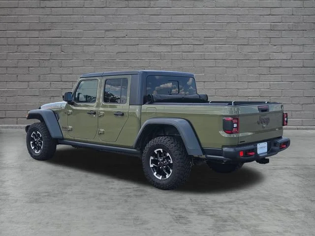 Used 2025 Green Jeep Rubicon image 3