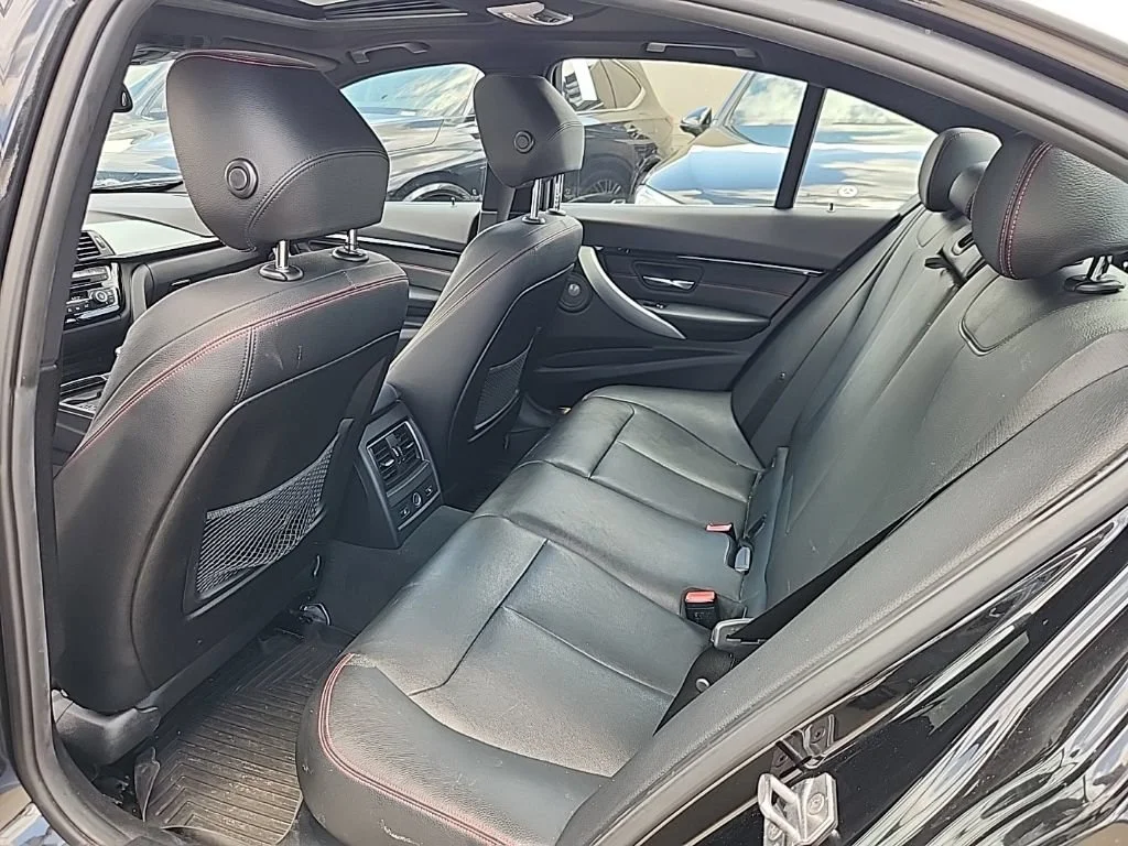 Used 2017 Black Sapphire Metallic BMW 328d xDrive image 3