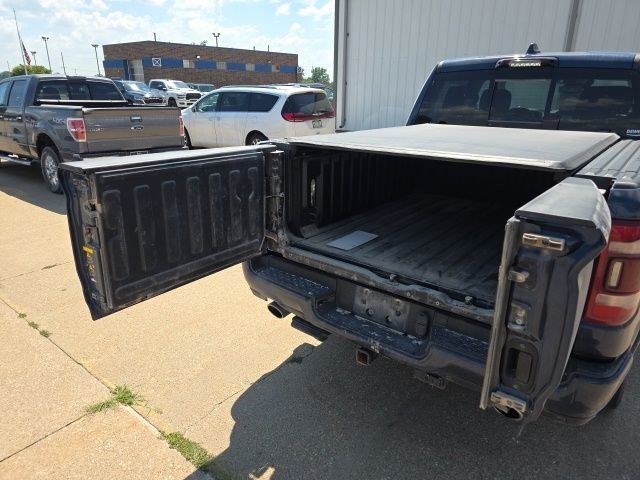 Used 2022 Patriot Blue Pearlcoat Ram Limited image 10