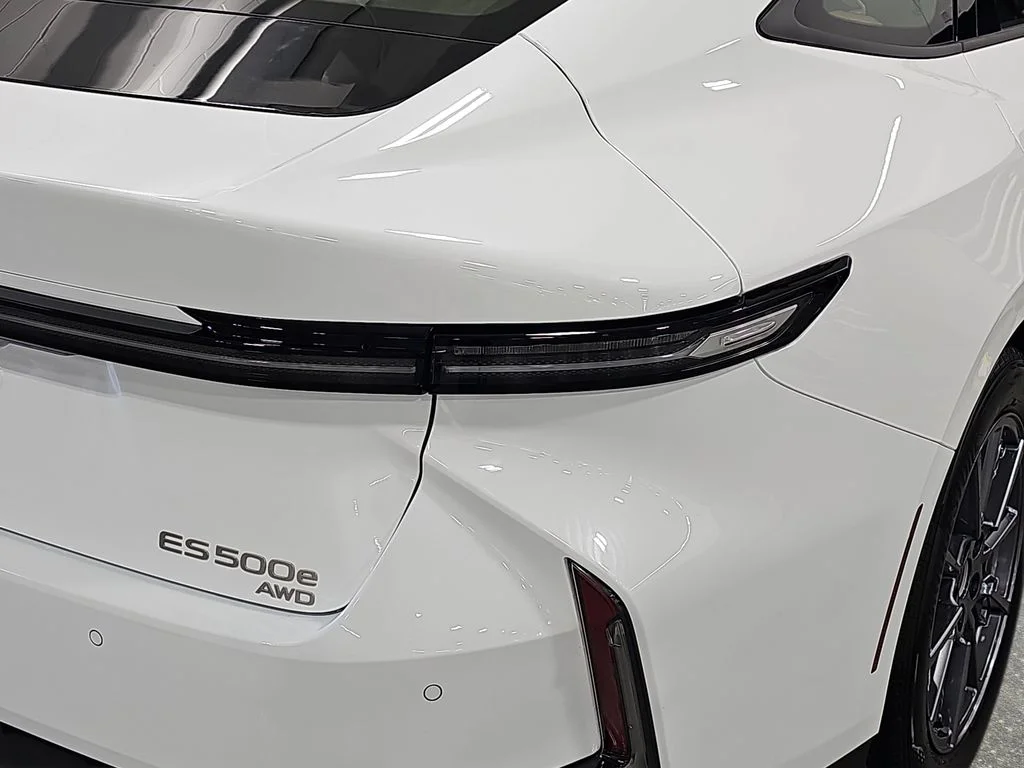 New 2026  Lexus  image 30