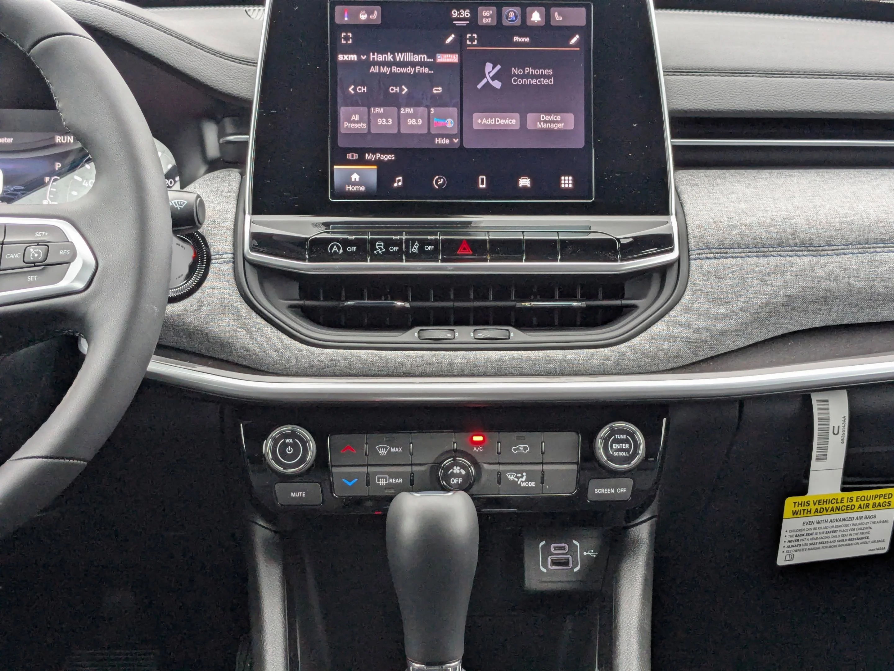 2025 Jeep Compass Latitude - Photo 18