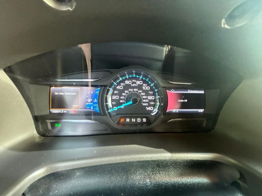 Used 2015 Black Ford SEL image 20