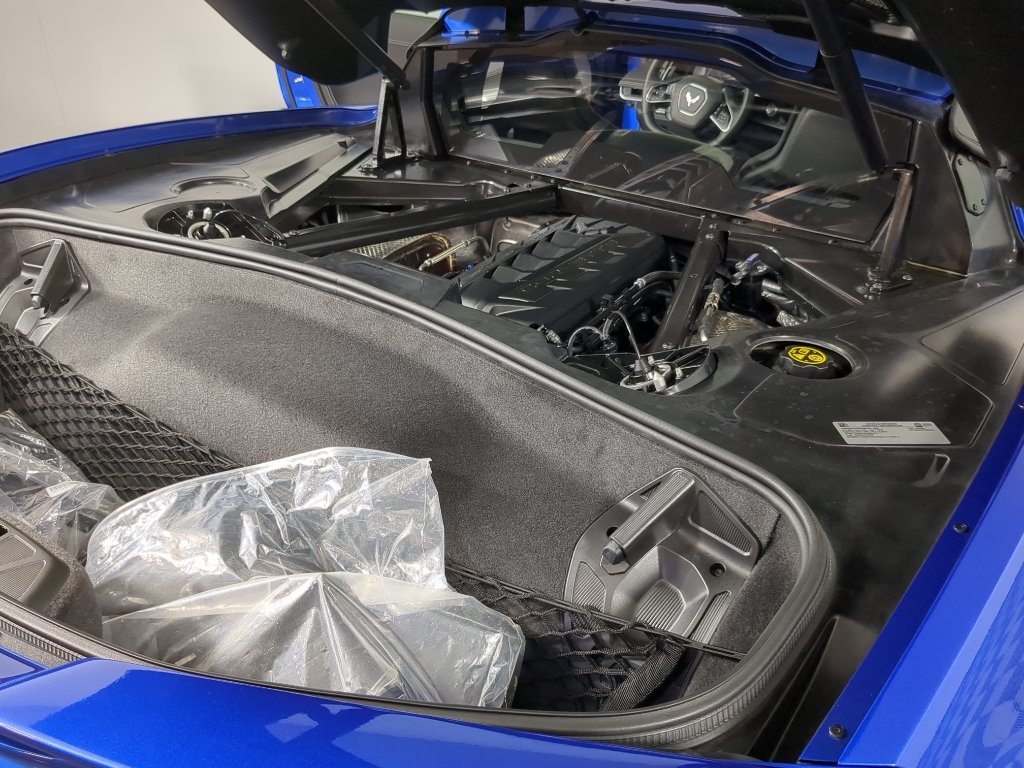 Used 2023 Elkhart Lake Blue Metallic Chevrolet 2LT image 18