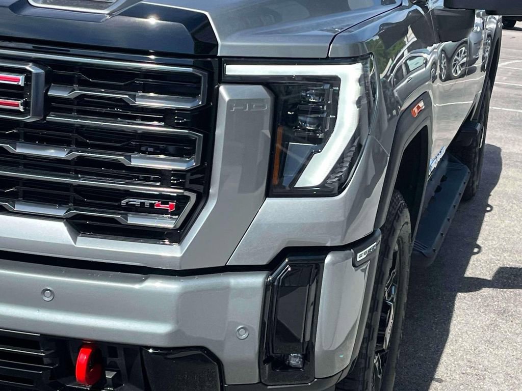 2026 GMC Sierra 2500HD AT4 - Photo 9