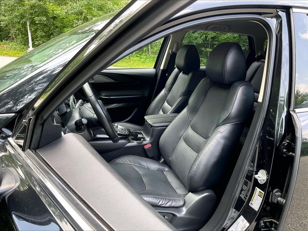 Used 2021 Black Mazda Touring image 10