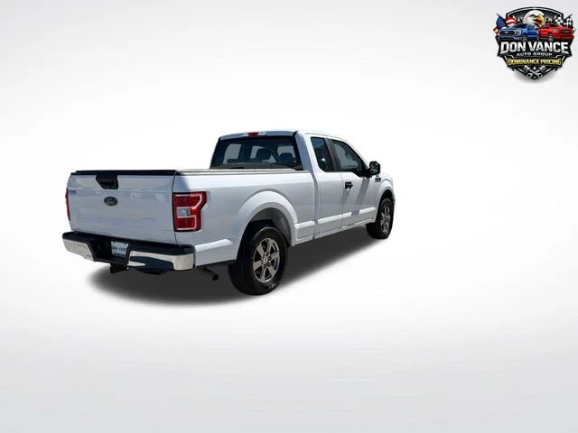 Used 2018 White Ford XL image 5