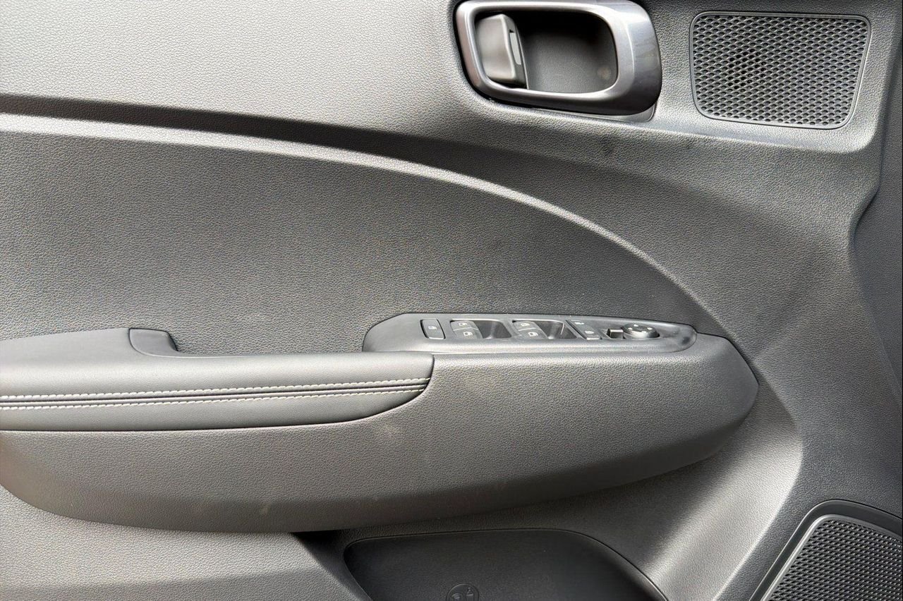 New 2026 Gray Hyundai SEL w/Two-Tone Roof image 11