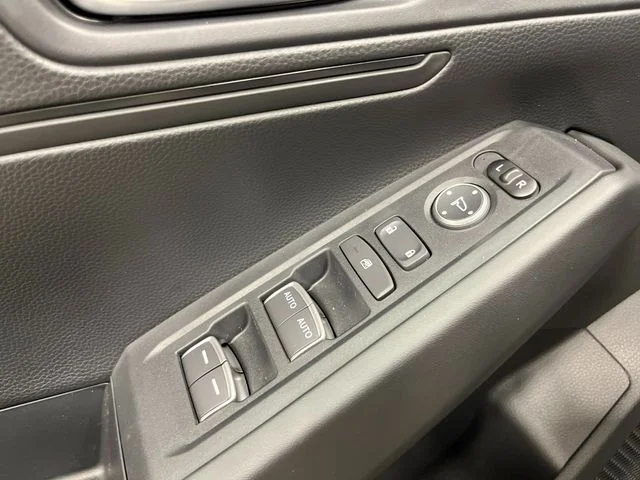 New 2026 Platinum White Pearl Honda LX image 14