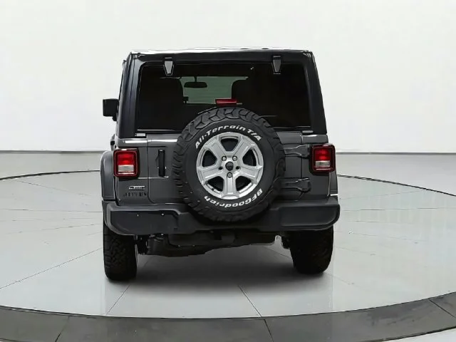 Used 2021 Gray Jeep Unlimited Sport S image 7