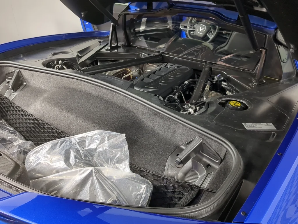 Used 2023 Elkhart Lake Blue Metallic Chevrolet 2LT image 18