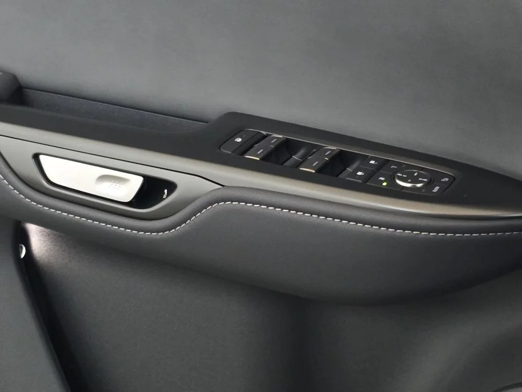 New 2026 Oxygen White Lexus PREMIUM AWD image 25