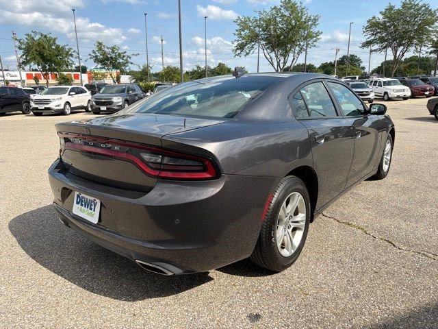 Used 2023 Granite Pearlcoat Dodge SXT image 5