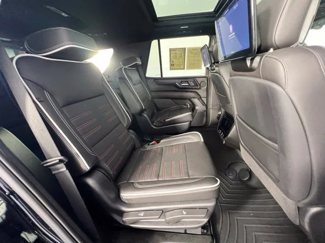 2025 GMC Yukon AT4 Ultimate - Photo 40