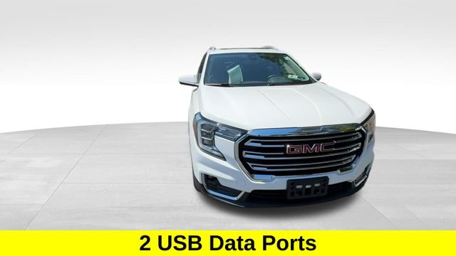 Used 2023 White GMC SLT image 10