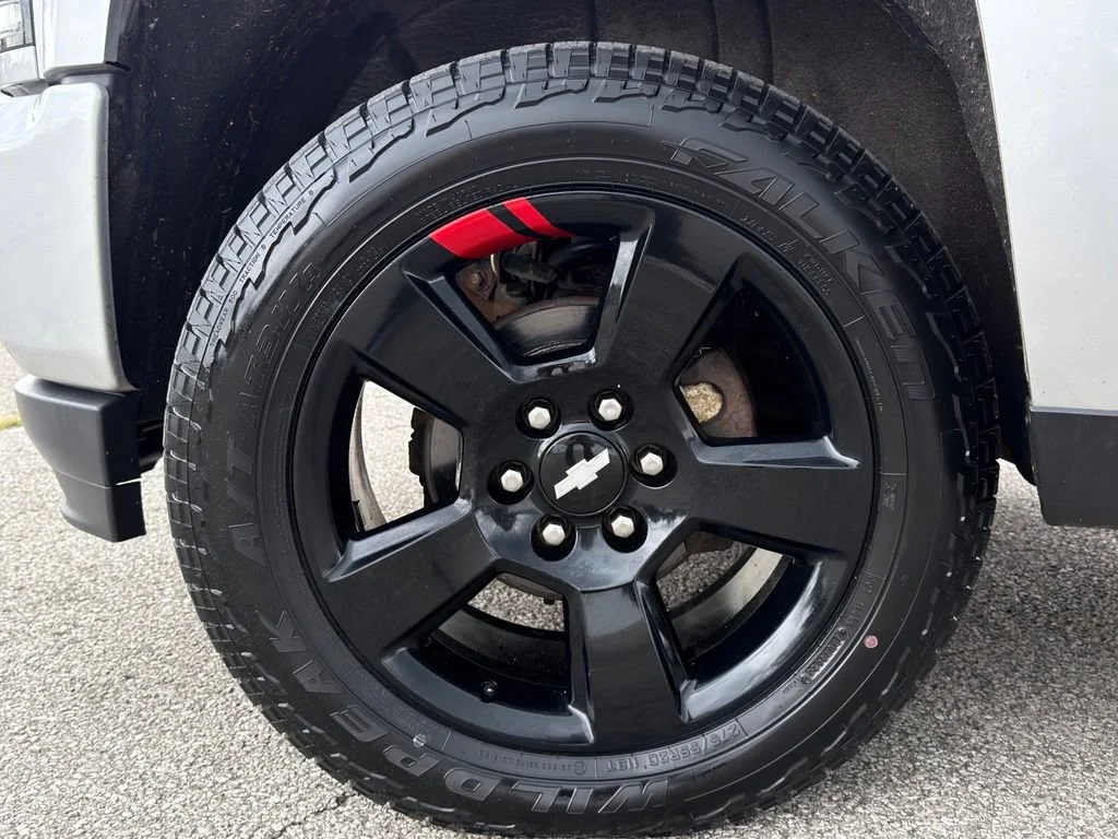 Used 2018 SILVER ICE METALLIC Chevrolet LTZ image 5