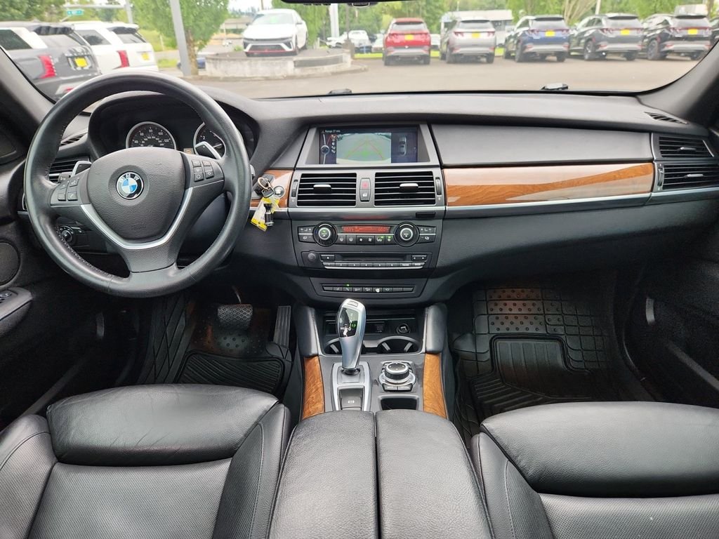 Used 2014 White BMW xDrive35i image 21