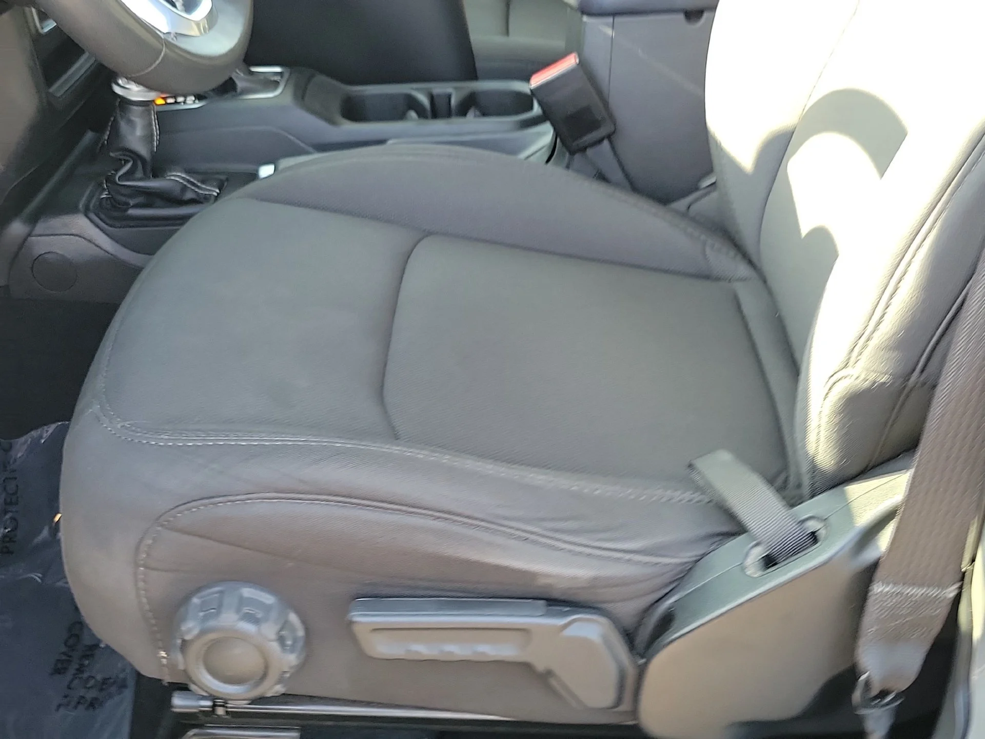 Used 2023 Gray Jeep Sahara image 15
