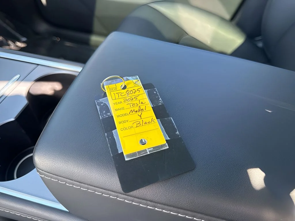 Used 2025 Black Tesla Long Range image 34