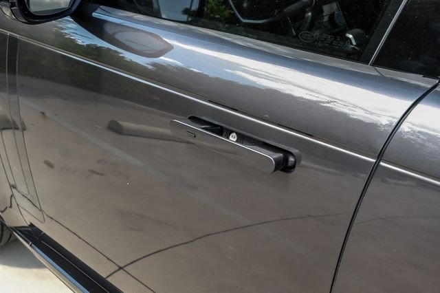 Used 2022 Gray Land Rover First Edition image 53